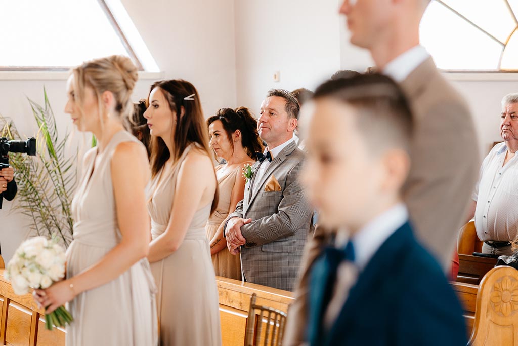 Emocje w pełni - Zdjęcia z ceremonii zaślubin w obiektywie